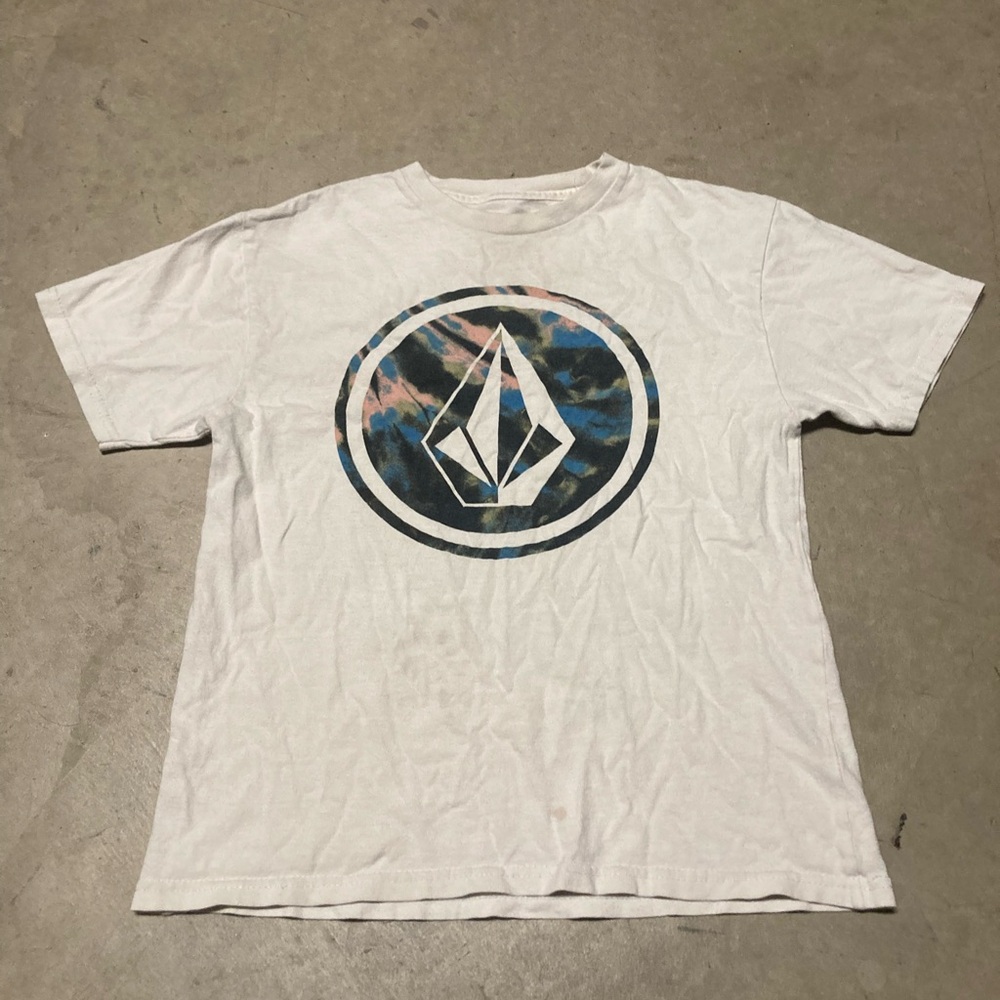Volcom white t-shirt